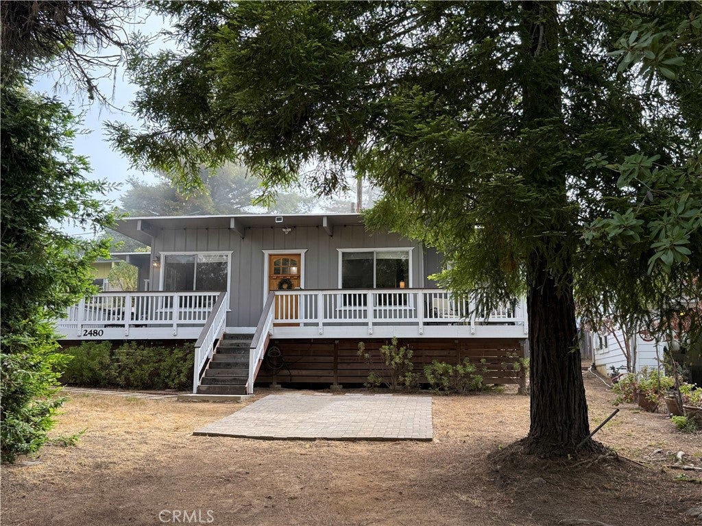 2480 Cowper Street