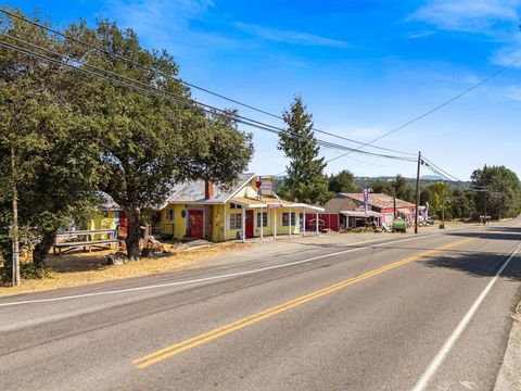 Photo of 4336 Julian Highway, Julian, CA 92036 (MLS # NDP2508558)