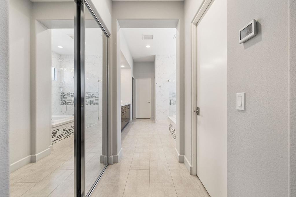 Indian Ridge - Residential