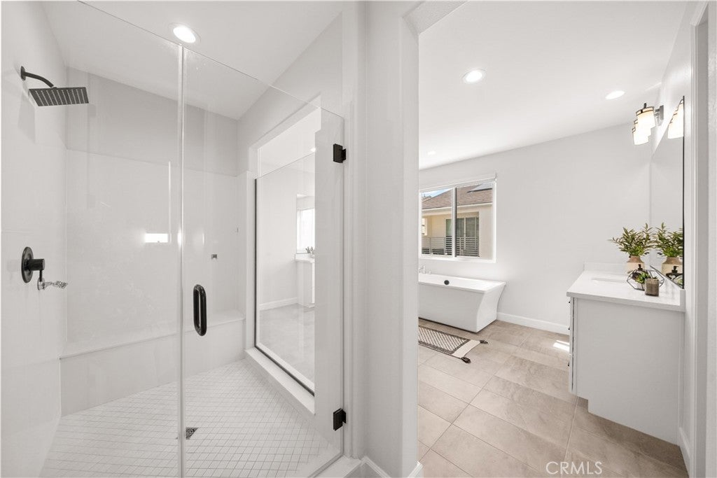 133 Chant, Irvine CA 92618 - Photo 45