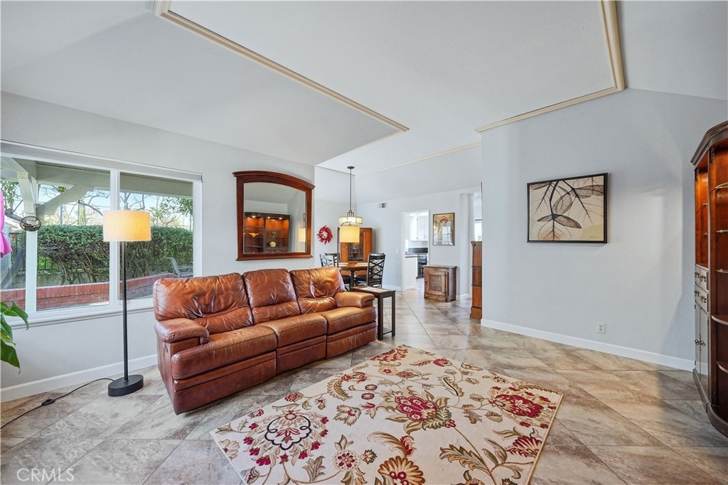 1393 Sunrise Circle S