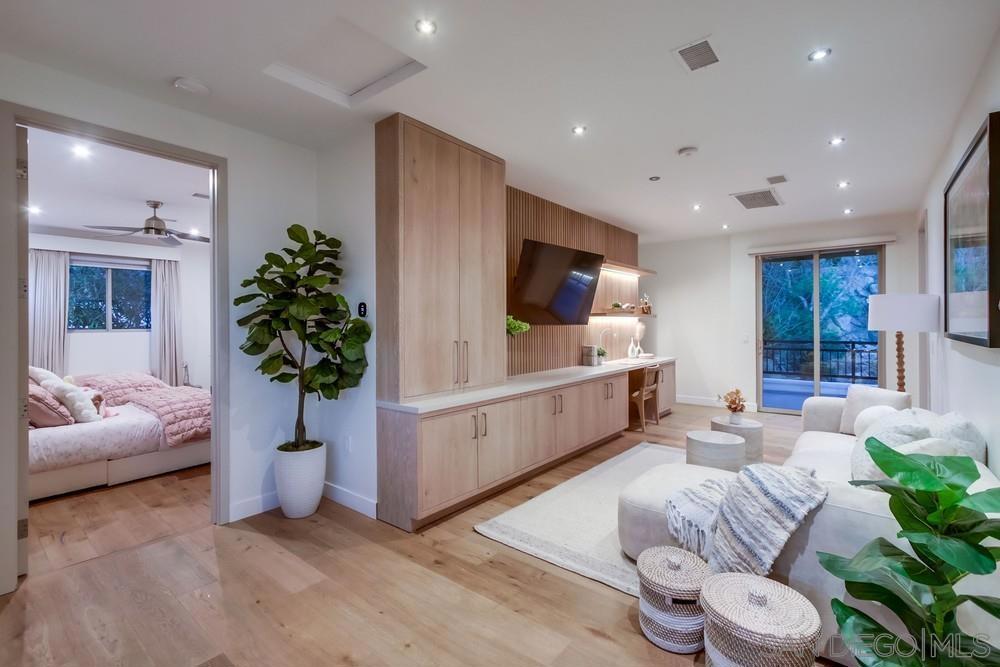 La Jolla - Residential