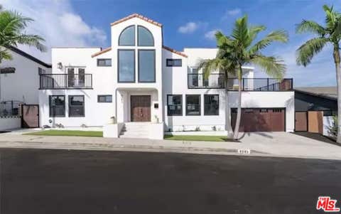 Photo of 4243 Don Carlos Drive, Los Angeles, CA 90008 (MLS # 26842649)