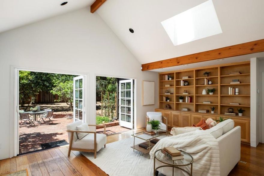 New Price! Great investment opportunity for a 5 Bedroom house of 3,270 square feet, on a perfectly shaped 40,040 square foot. Live in as is, remodel, or build new. The one-story floor plan is perfect for family living with abundant natural light and views of the park-like grounds from every room. Outdoor brick patios and sitting areas provide for an idyllic setting to enjoy the abundant sunshine as well as shaded areas underneath the majestic oak trees. The property is situated in a fantastic neighborhood with many high-end and newly constructed homes, convenient to downtown Menlo Park, Palo Alto, and Stanford University, and within walking distance to Flood Park, with sought after Menlo Park schools.