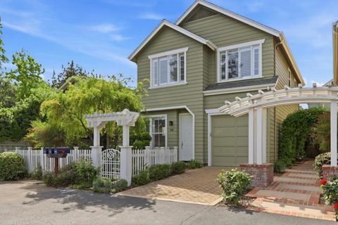 Photo of 550 Gabilan Street, Los Altos, CA 94022 (MLS # ML82041136)