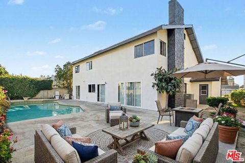 Photo of 243 Blanquita Way, Placentia, CA 92870 (MLS # 26667671)