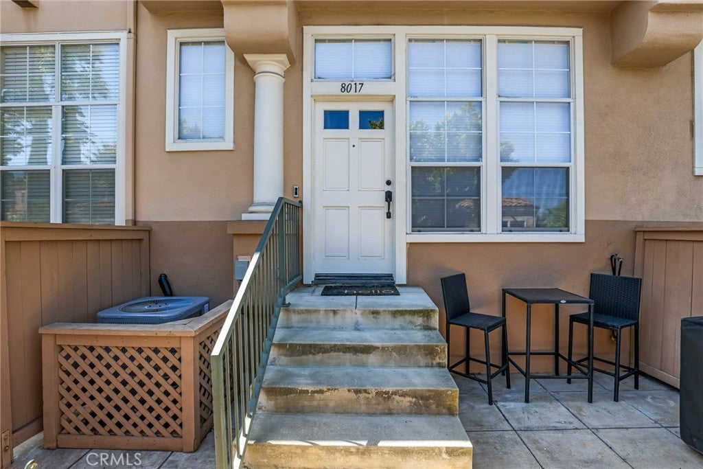 8017 E Naples