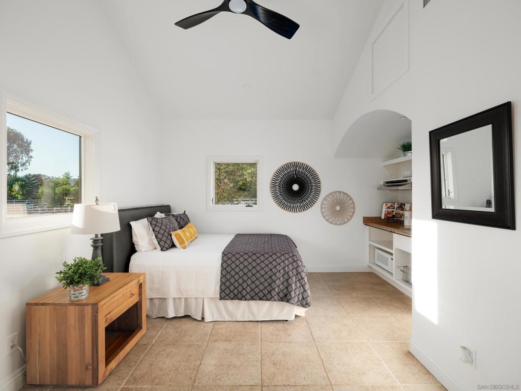 Rancho Santa Fe - Residential