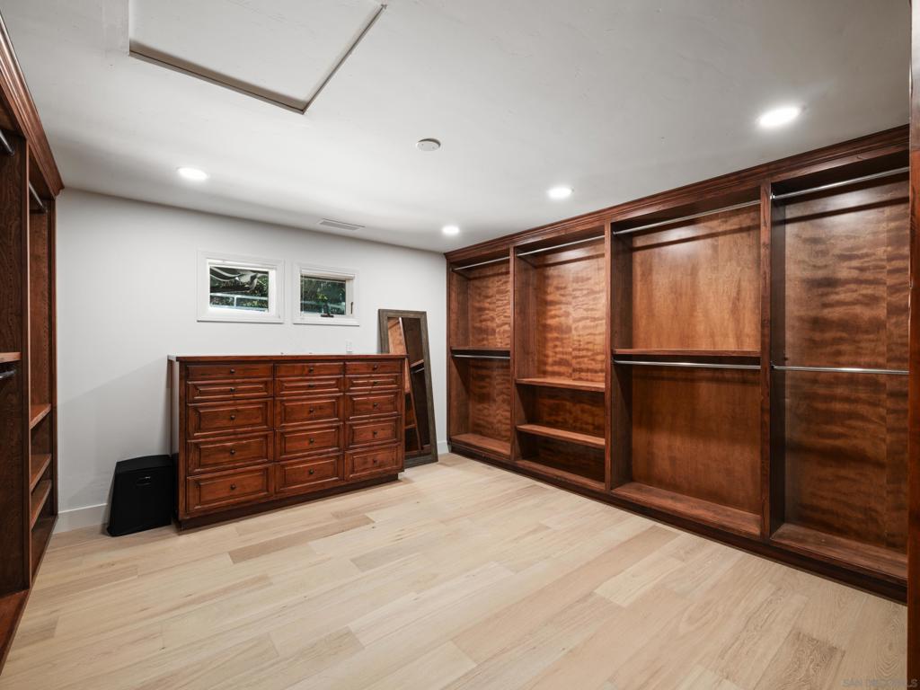 Rancho Santa Fe - Residential