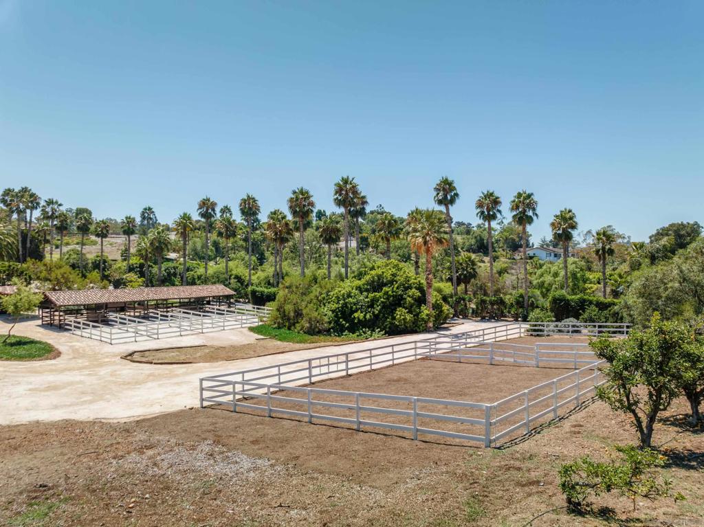 Rancho Santa Fe - Residential