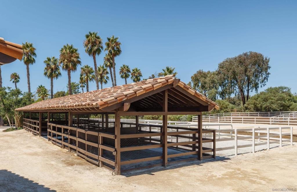 Rancho Santa Fe - Residential