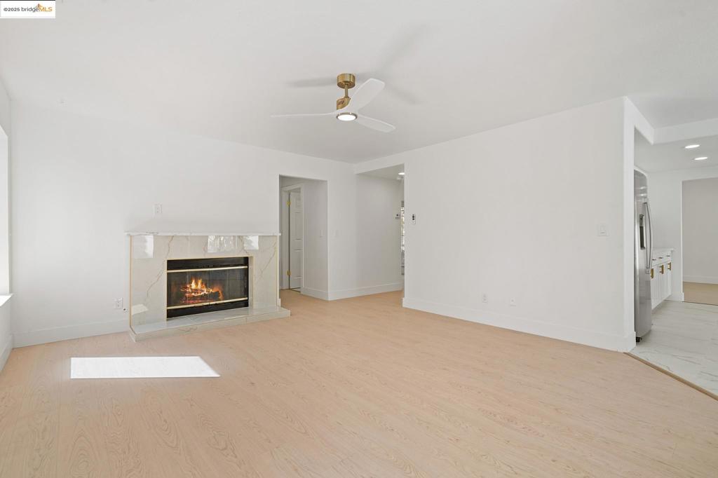 WESTON RANCH - Residential