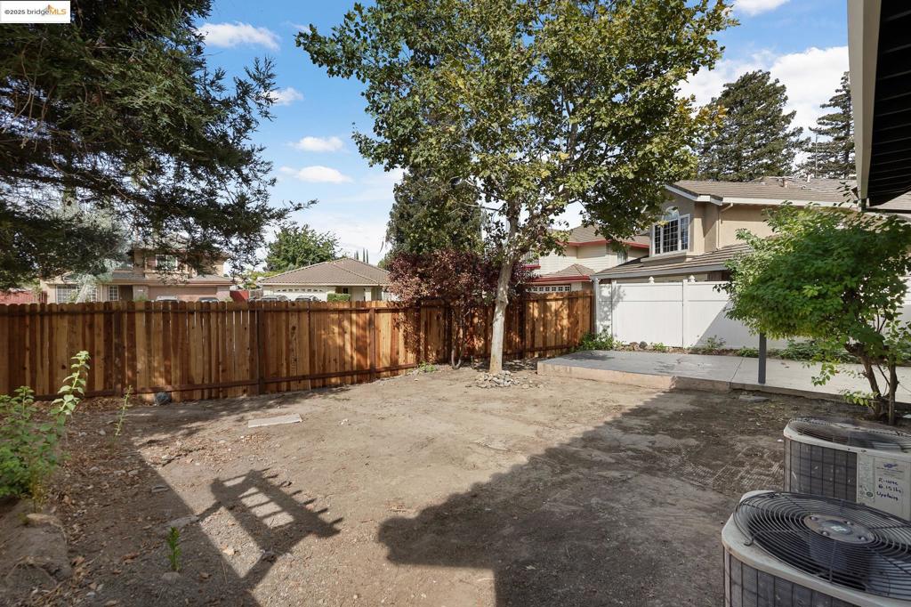 WESTON RANCH - Residential