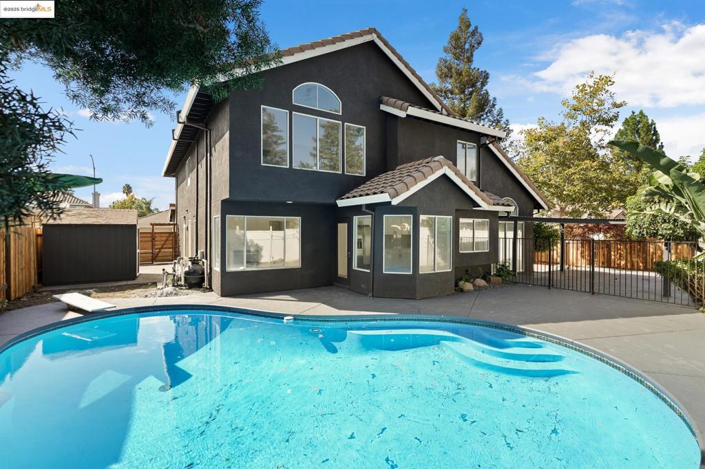 WESTON RANCH - Residential