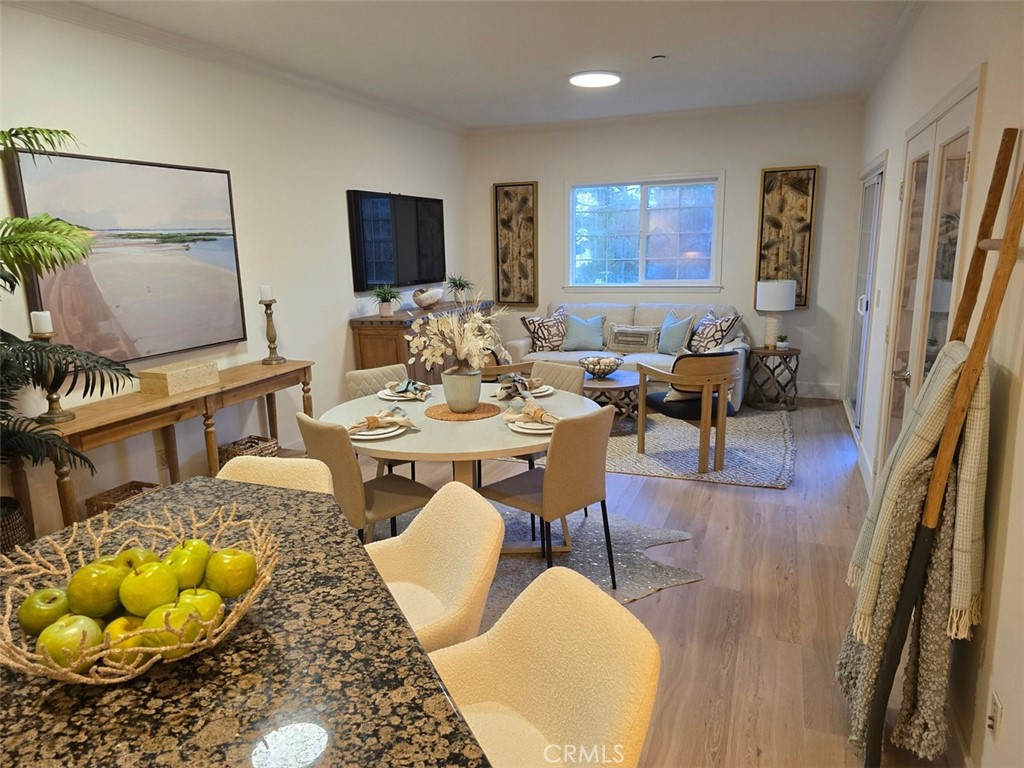 21345 Hawthorne Boulevard 114