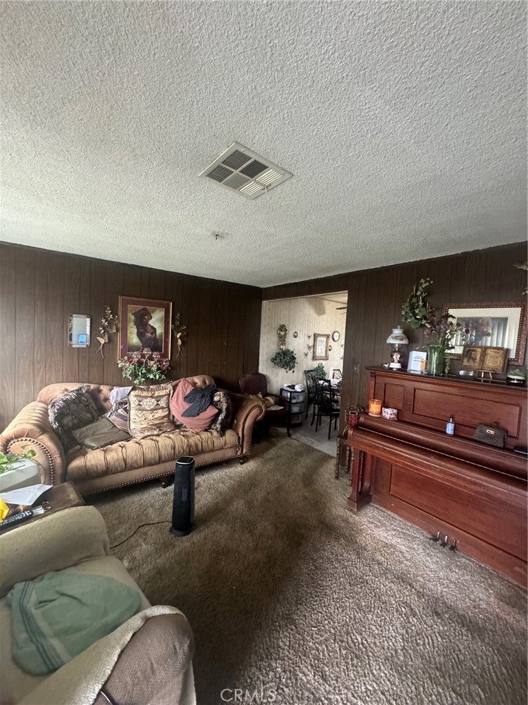 1605 Madison