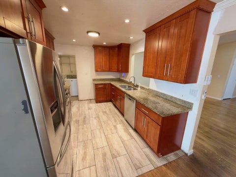 Tiny photo for 1427 76th Avenue, Oakland, CA 94621 (MLS # ML82065000)
