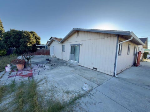 Tiny photo for 1427 76th Avenue, Oakland, CA 94621 (MLS # ML82065000)