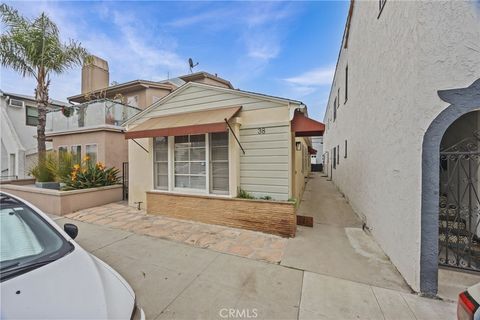 Photo of 38 Argonne Avenue #3, Long Beach, CA 90803 (MLS # OC26047168)