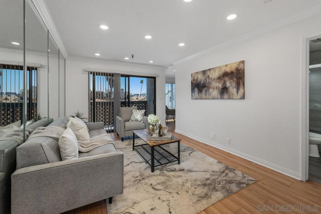 2990 Mission Blvd 303