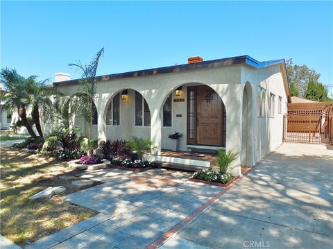Photo of 6336 California Avenue, Long Beach, CA 90805 (MLS # RS26173741)
