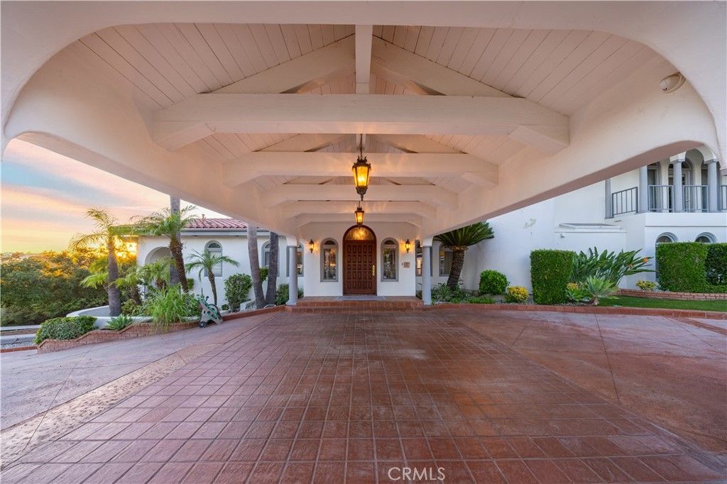 Photo of 2557 Indian Creek Rd, Diamond Bar, CA 91765 (MLS # TR25243919)