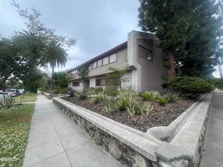 Photo 1 of 10 — 1101 Fremont Avenue 103, South Pasadena, CA 91030
