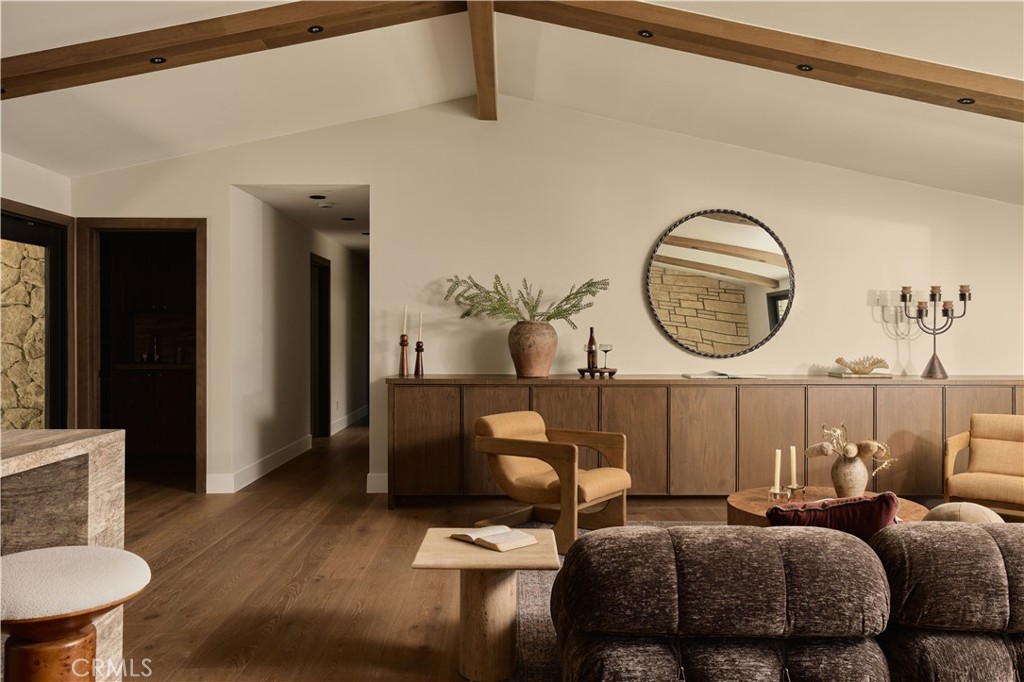 3655 Wrightwood