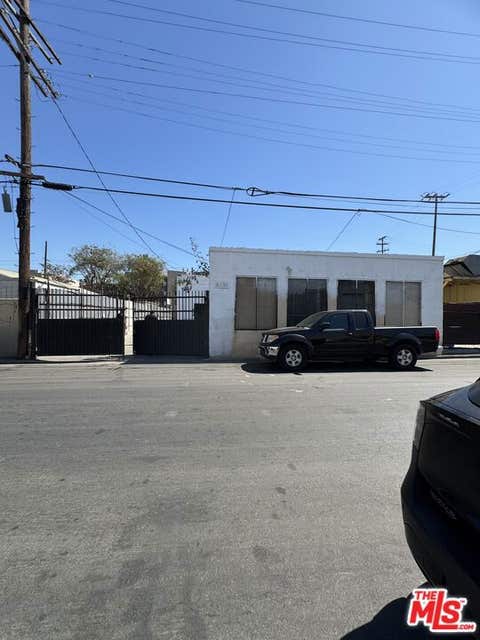 Photo of 6121 S Western Avenue, Los Angeles, CA 90047 (MLS # 26875365)