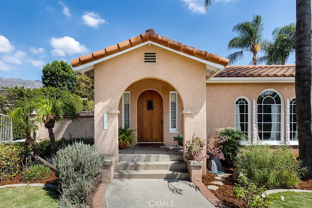 116 N Canyon