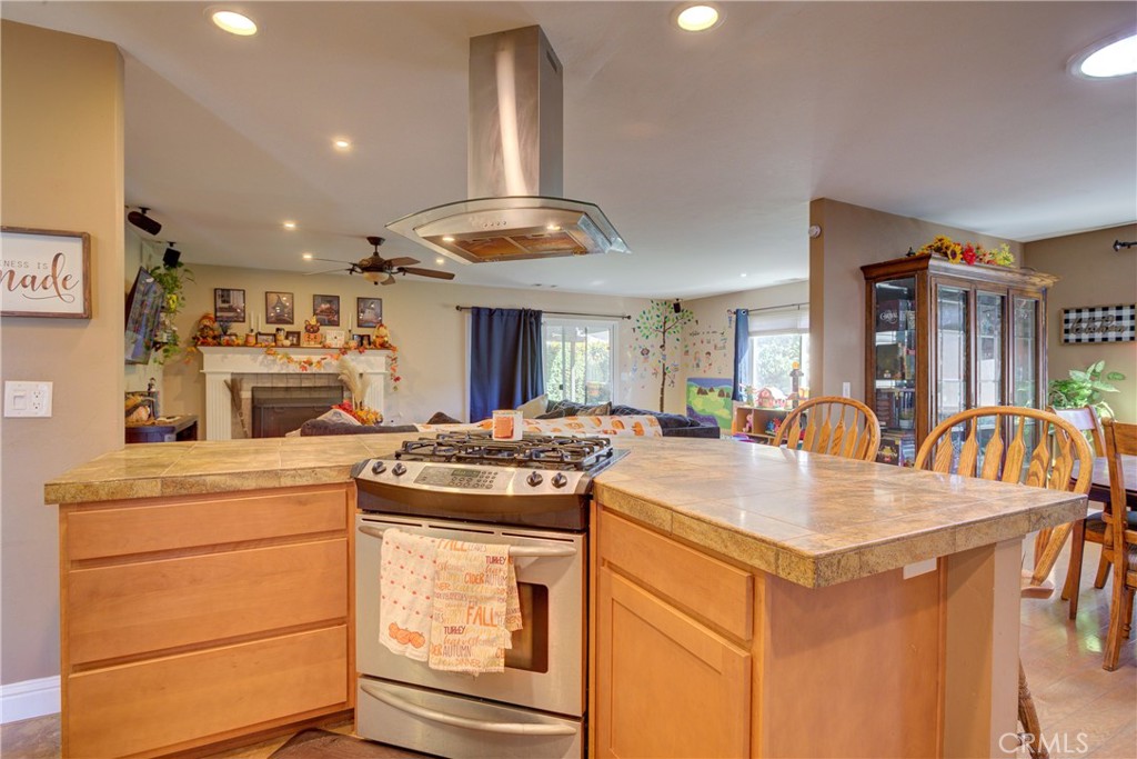 PROPERTIES 654 Woodland