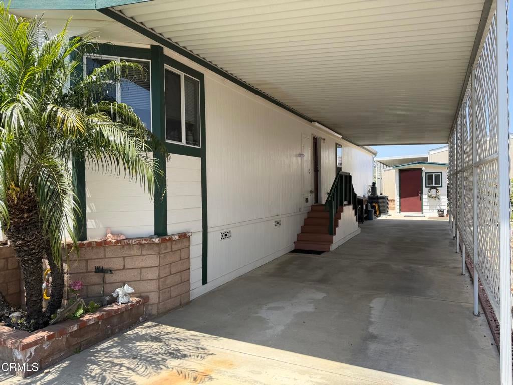500 W Santa Maria Street 34
