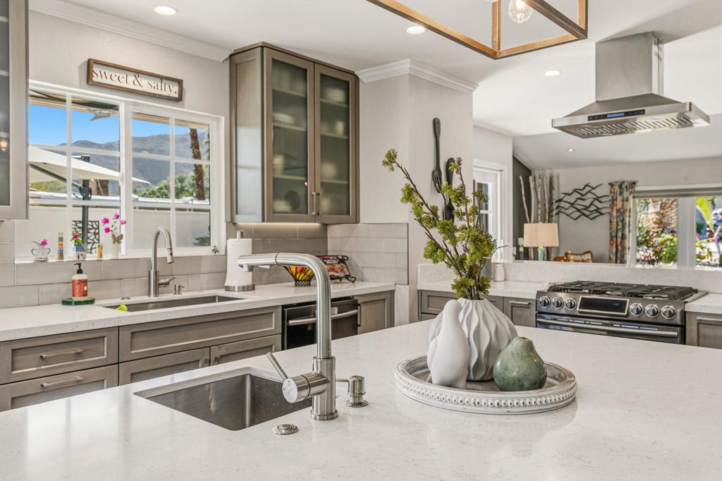 Magnesia Falls Cove - Residential