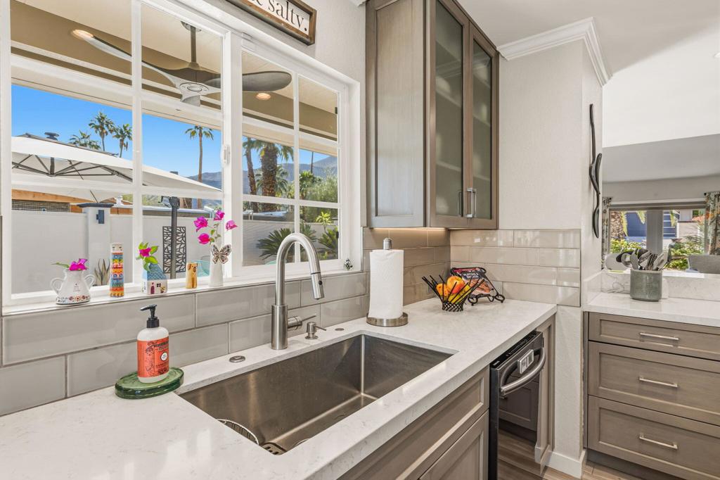 Magnesia Falls Cove - Residential