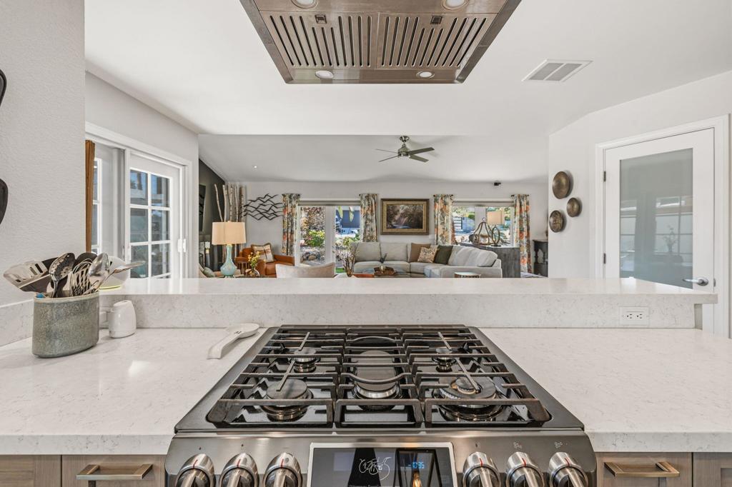 Magnesia Falls Cove - Residential