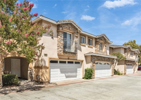 Photo of 535 W D ST #L, Ontario, CA 91762 (MLS # WS26229471)