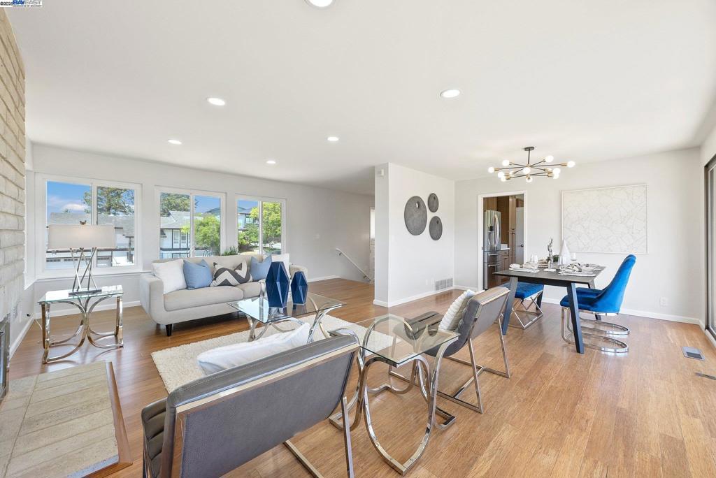 HAYWARD HILLS - Residential