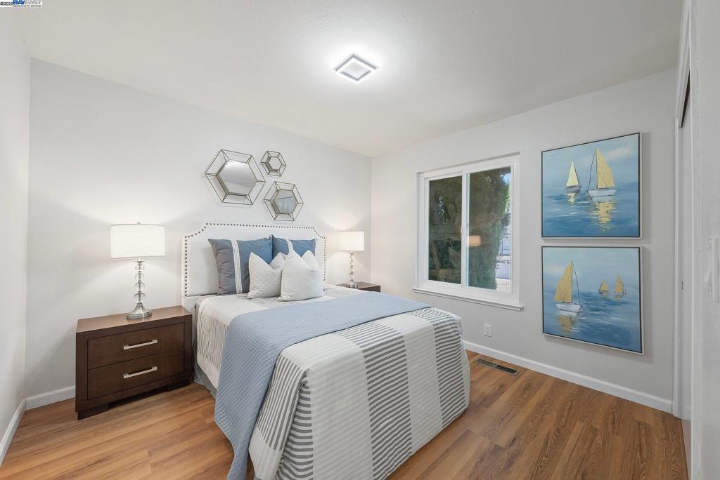 HAYWARD HILLS - Residential