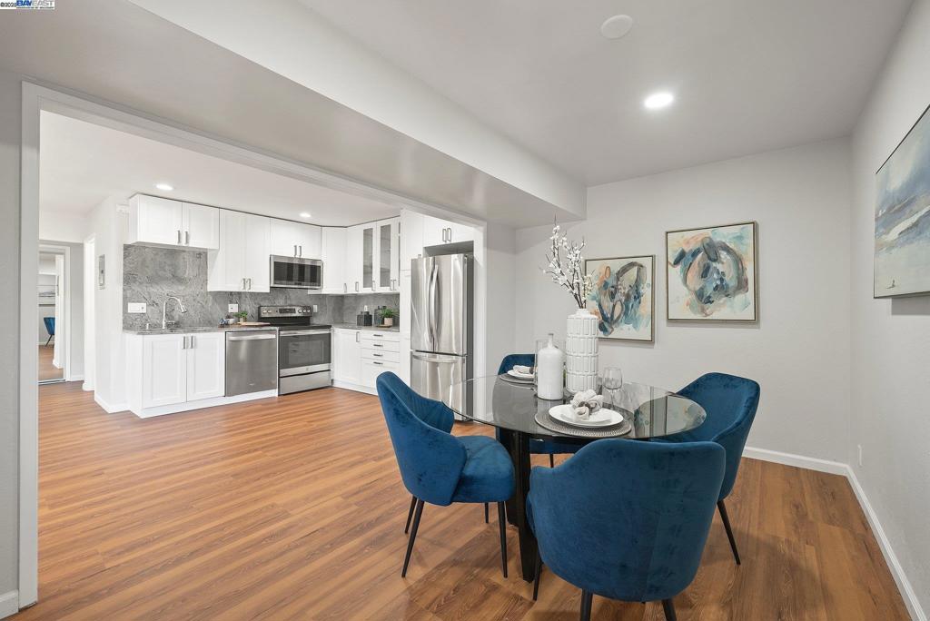 HAYWARD HILLS - Residential