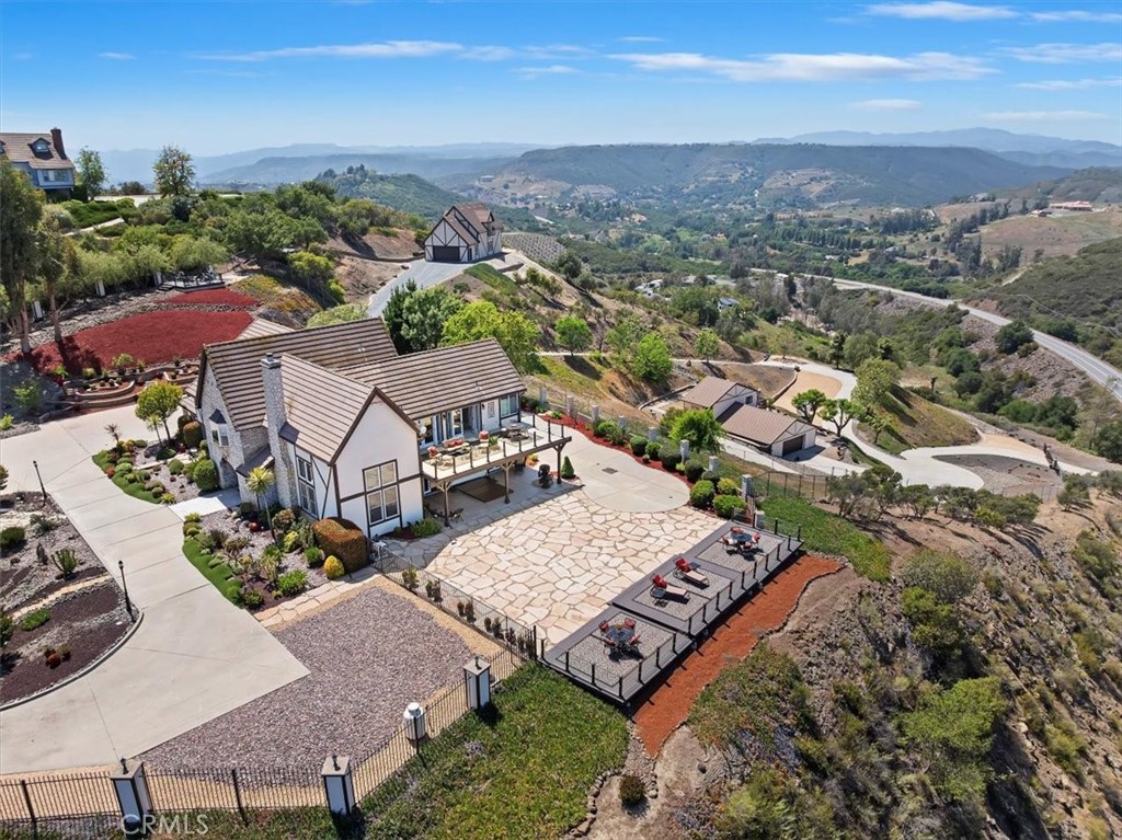 26780 Camino Seco