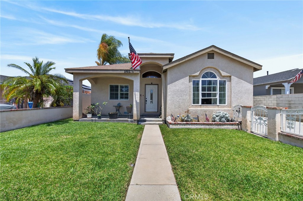 5621 Vonnie Ln