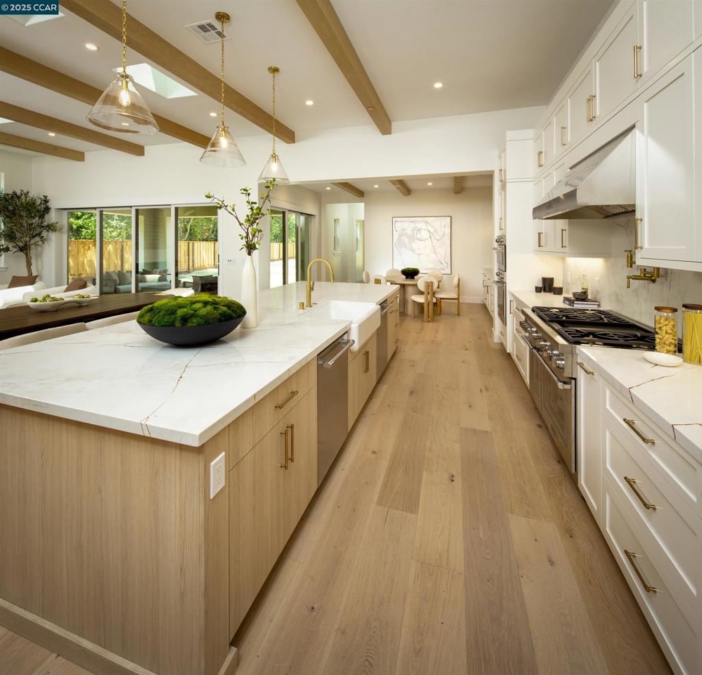 1015 Borrette Court