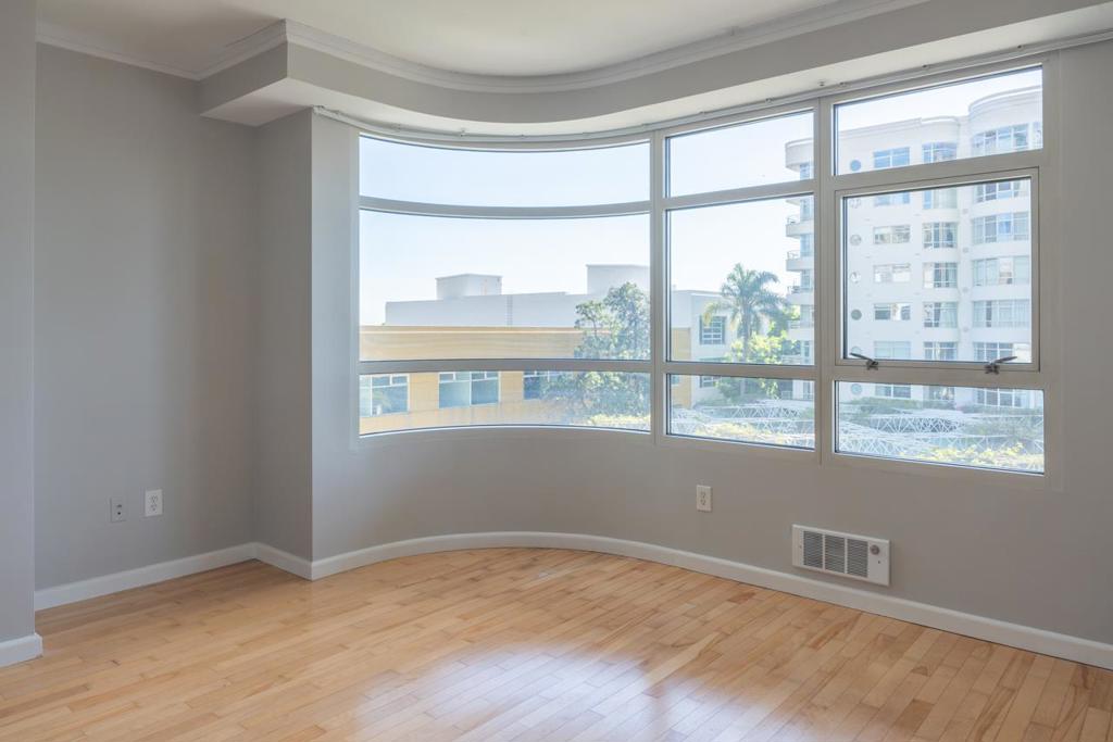 403 Main Street 206N