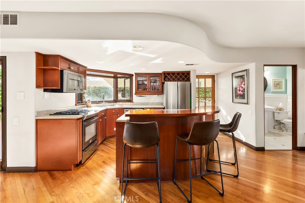 Palisades (PS) - Residential Lease