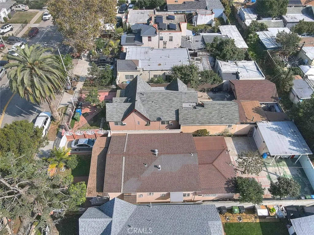 Los Angeles, California 90044, United States, 3 Bedrooms Bedrooms, ,2 BathroomsBathrooms,Residential,Active,237129