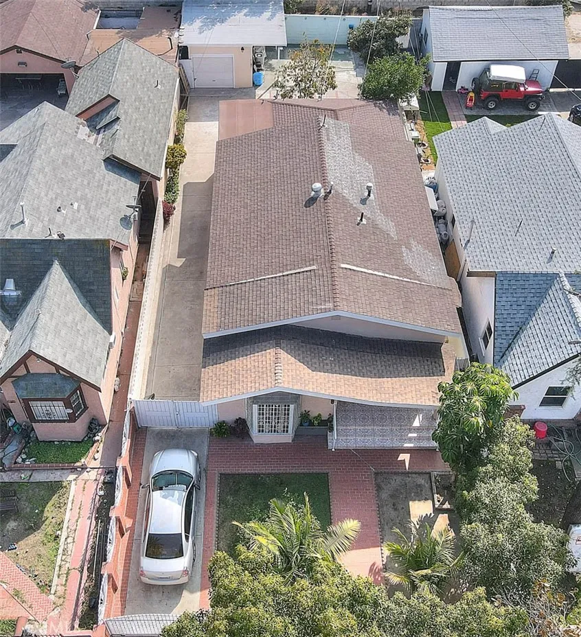 Los Angeles, California 90044, United States, 3 Bedrooms Bedrooms, ,2 BathroomsBathrooms,Residential,Active,237129