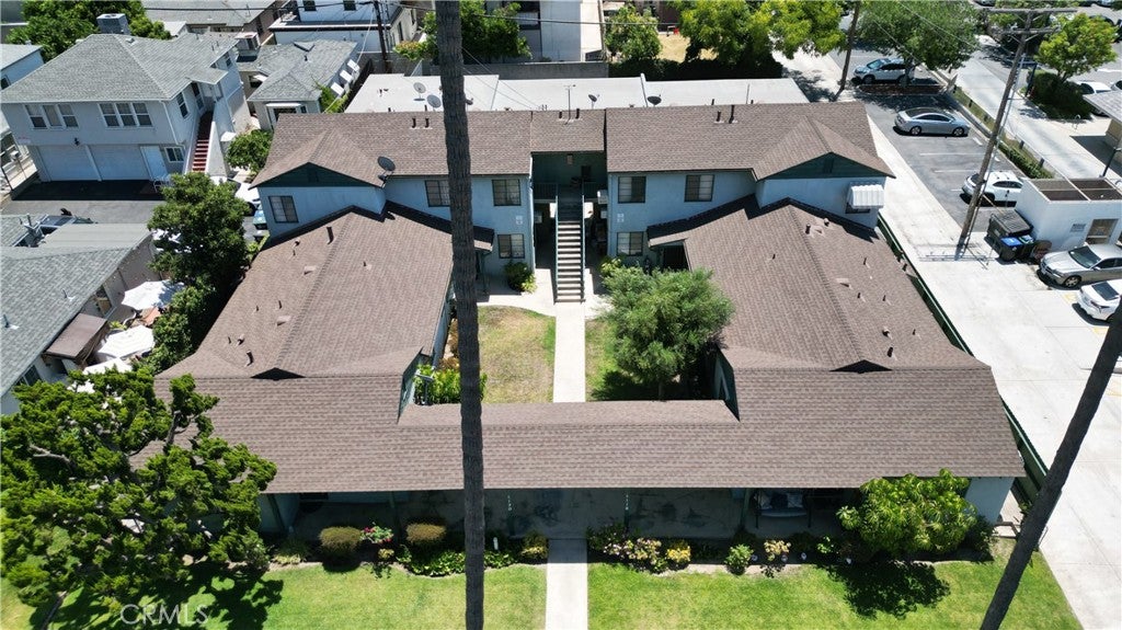 1118 Western Avenue