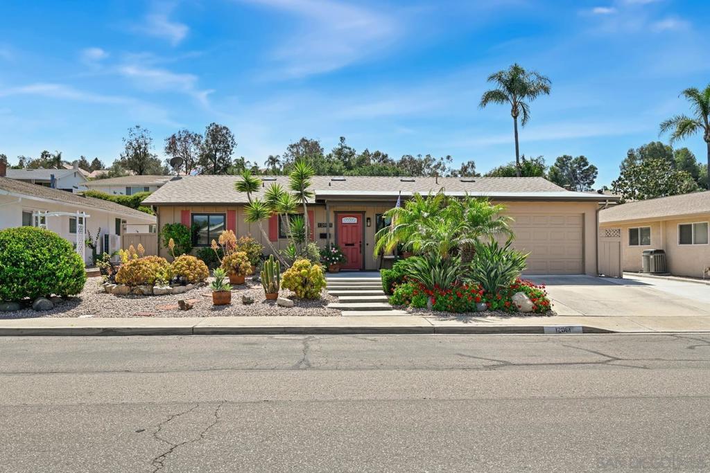 12061 Callado Rd