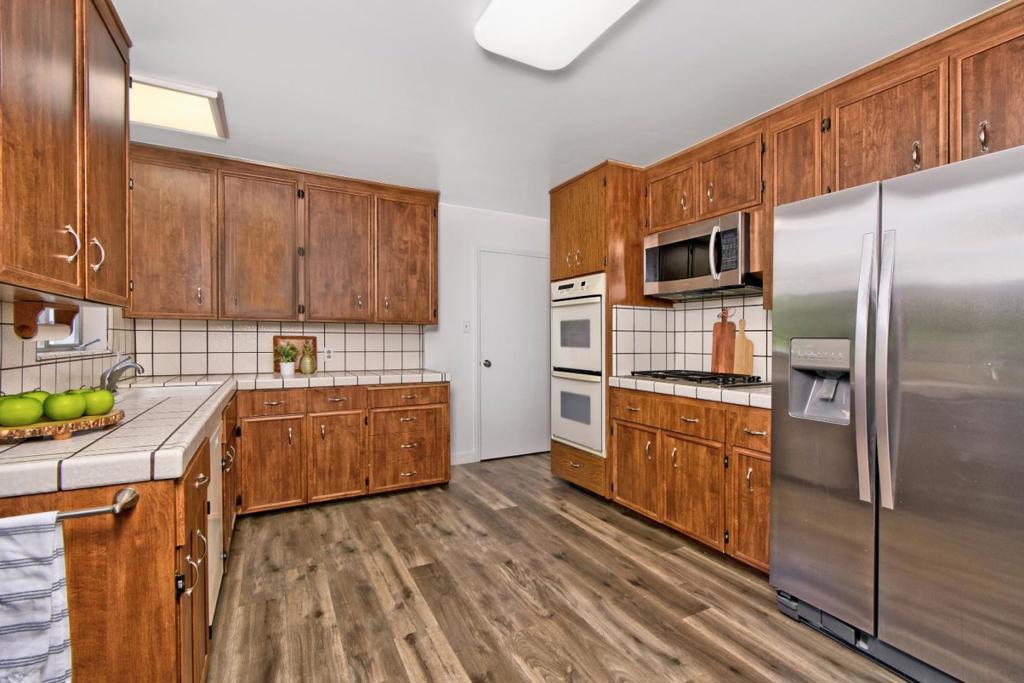 4135 Golf Drive