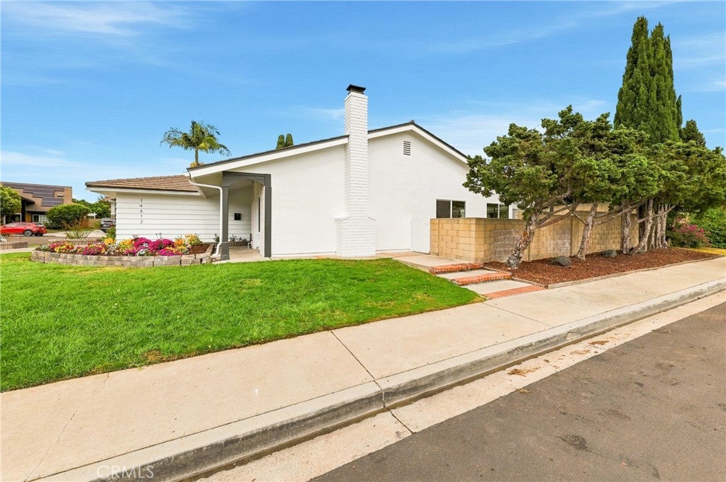 14612 Mulberry Avenue, Irvine CA 92606 - Photo 16